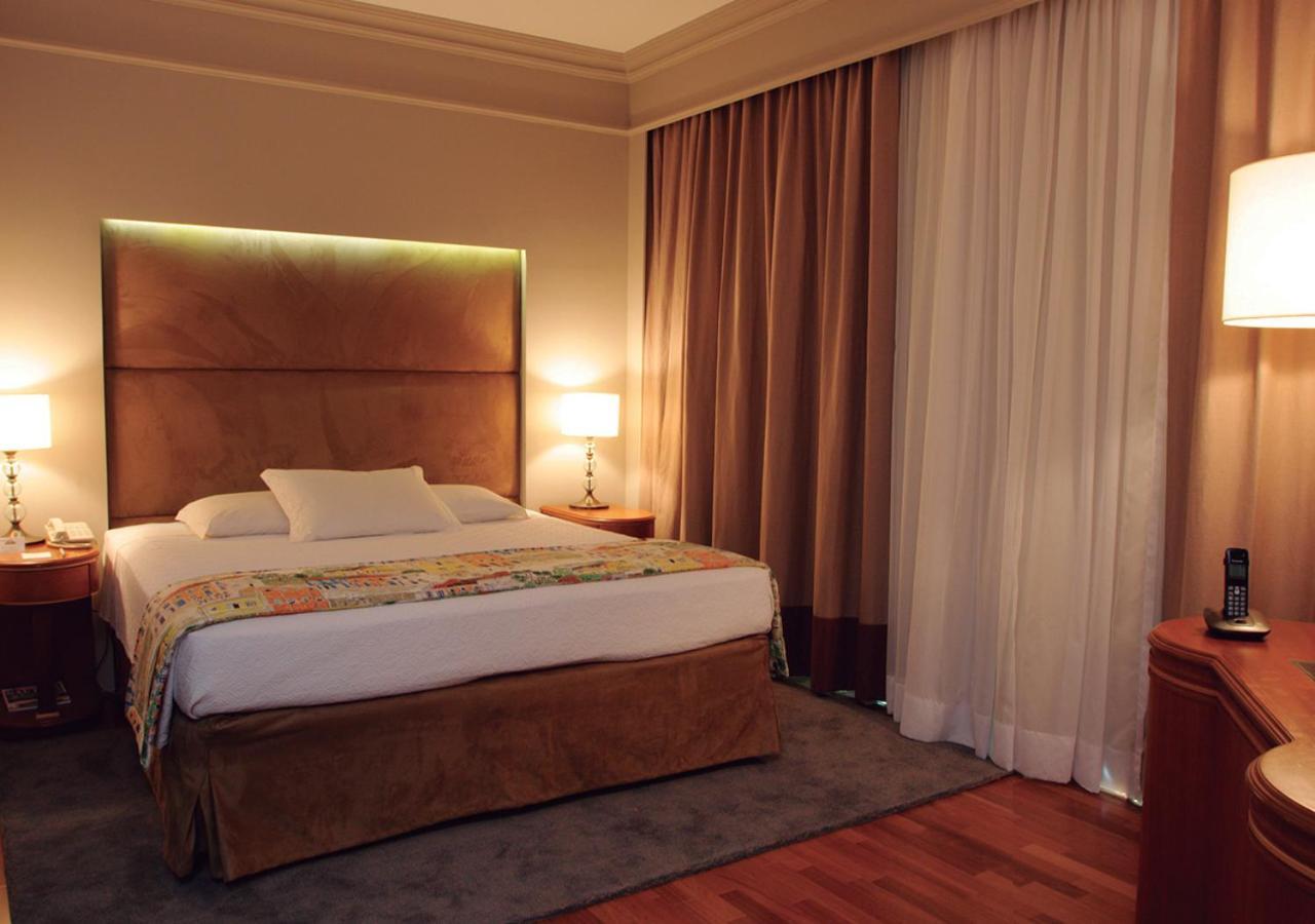 Gran Estanplaza Berrini Otel Sao Paulo Dış mekan fotoğraf A bedroom