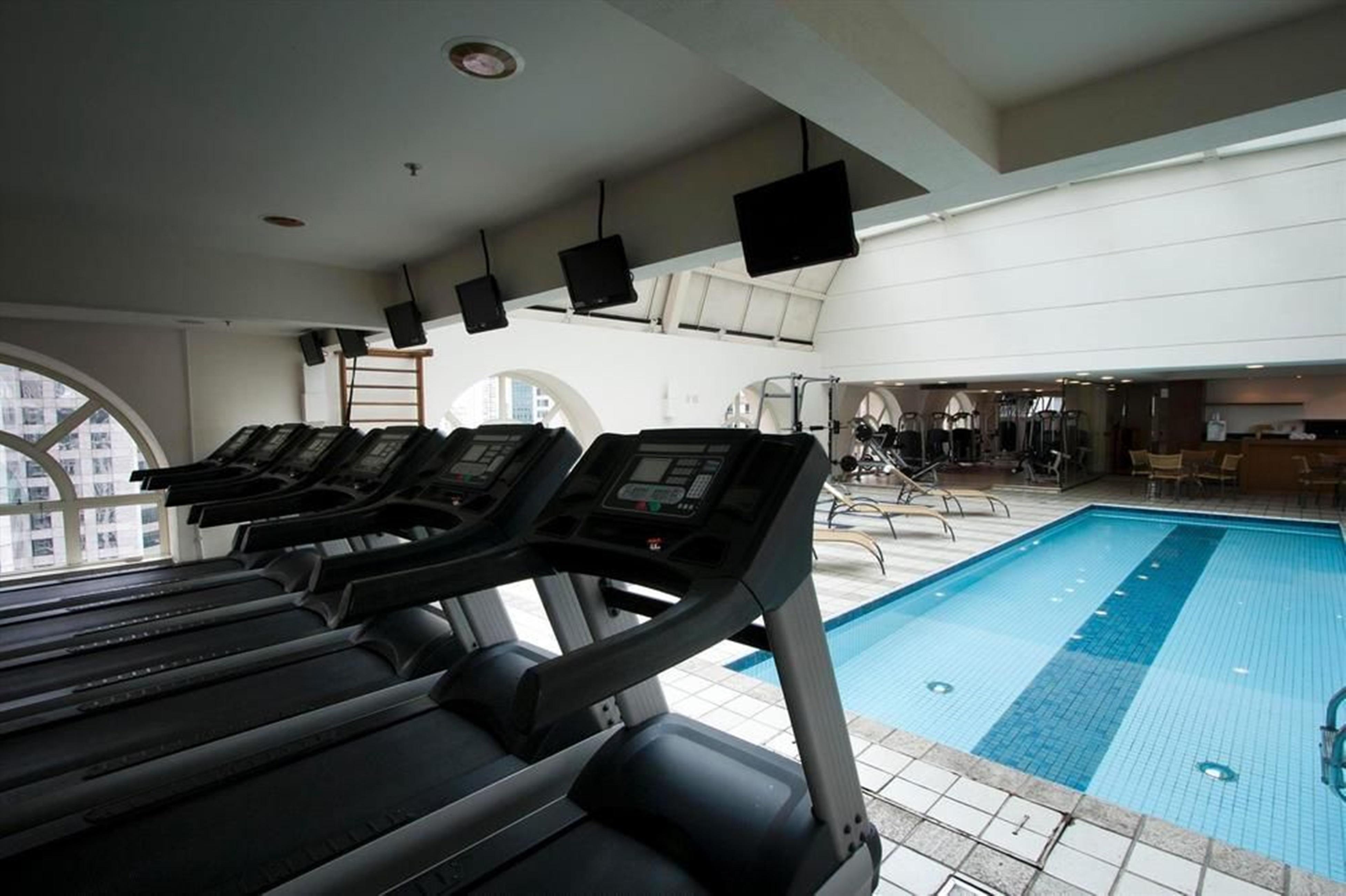 Gran Estanplaza Berrini Otel Sao Paulo Dış mekan fotoğraf The gym at the hotel