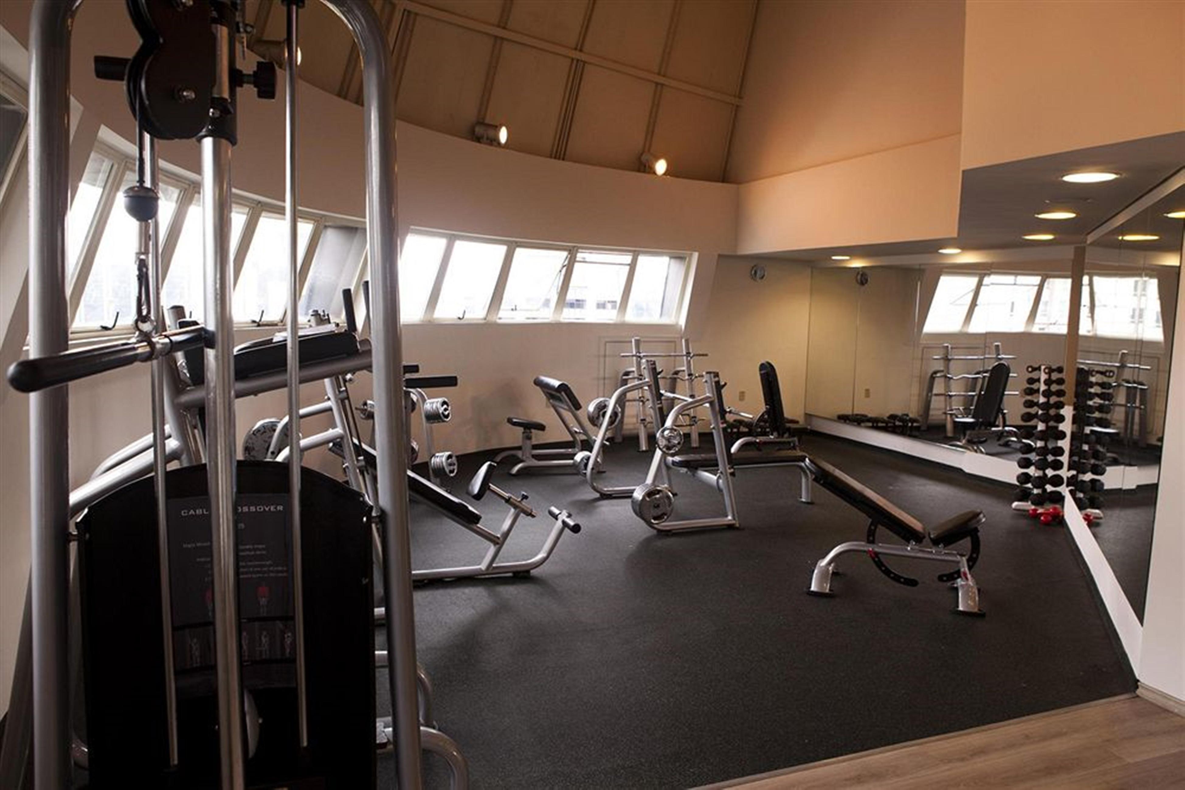 Gran Estanplaza Berrini Otel Sao Paulo Dış mekan fotoğraf The gym at the London Business School